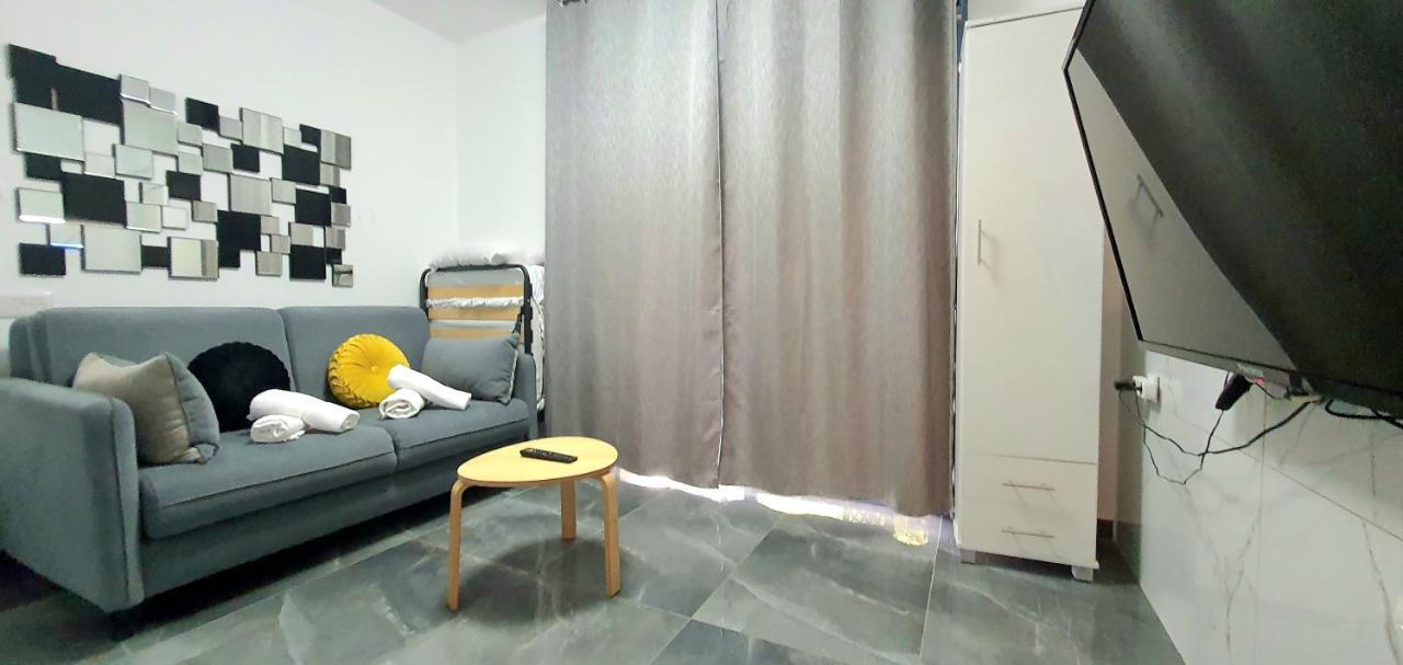 Barak Royal Suites Vip 46 - חמש דקות מהים ומהטיילת Eilat Exterior photo